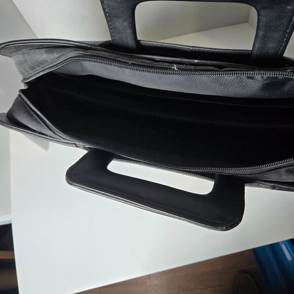 Official Dell Laptop Case - Picture 7 of 8